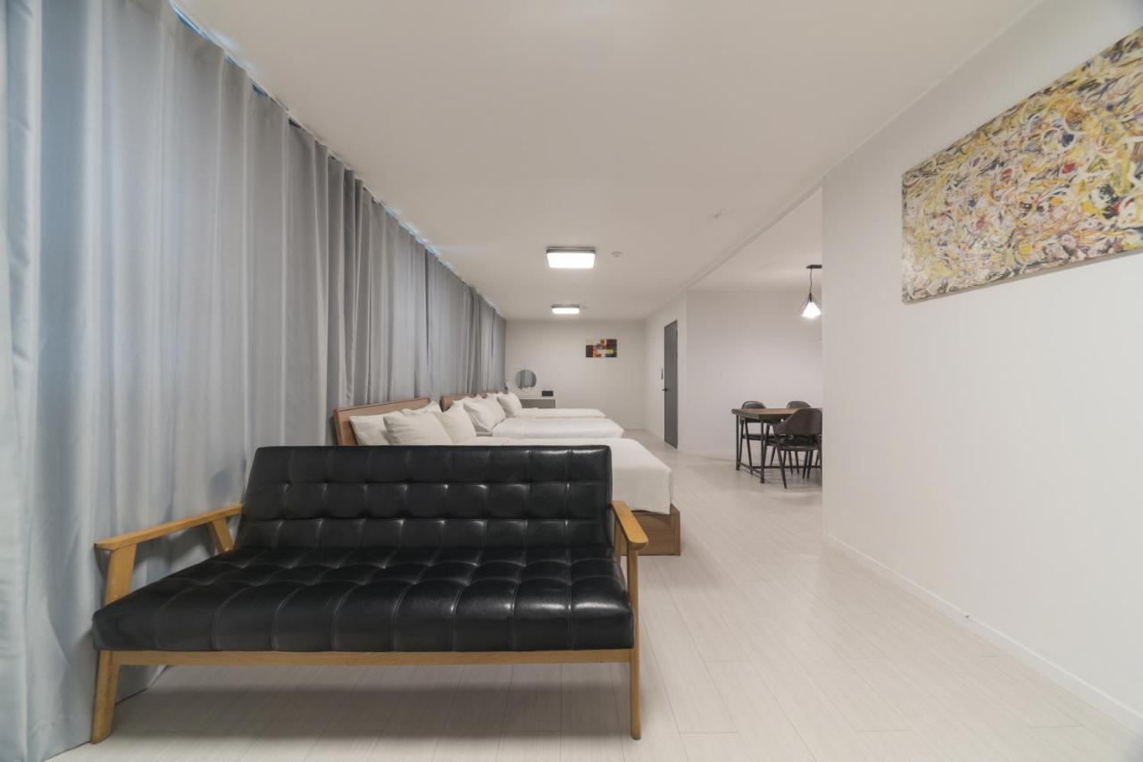 Hotel La Famille Yangyang Exterior foto